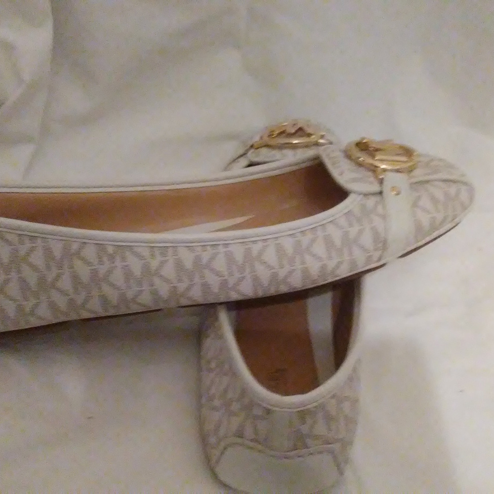 Michael Kors Flats